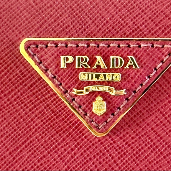 PRADA GALLERIA LUX SAFFIANO 2WAY TOP HANDLE SATCHEL BURGUNDY BAG ONE OF A KIND - Picture 2 of 16